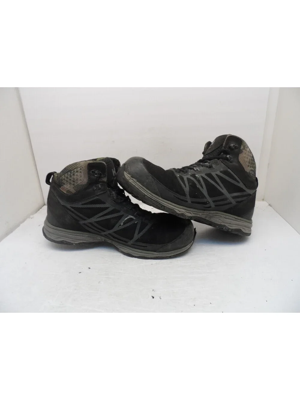 HELLY HANSEN Men's Alum Toe CP Mid-Cut Work Boots HHS191010 Black/Camo Size 11M